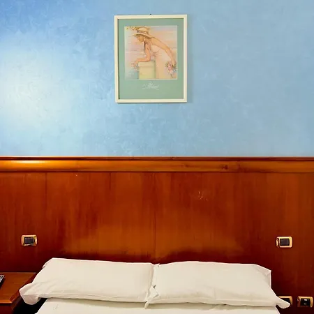 Oscar Hotell