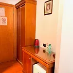Отель Oscar