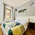 Oscar Hotel